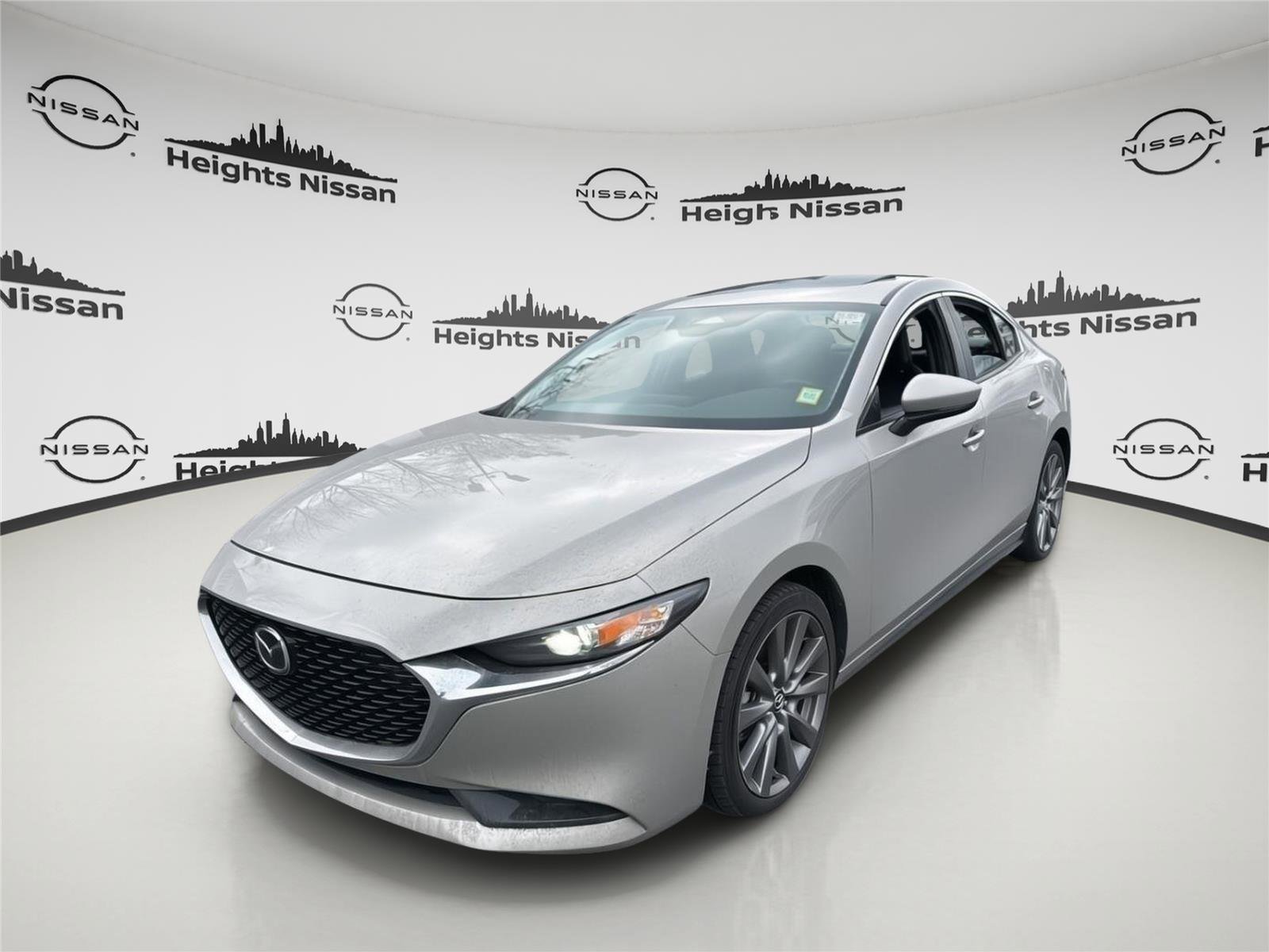 Used 2024 MAZDA MAZDA3 s image 3