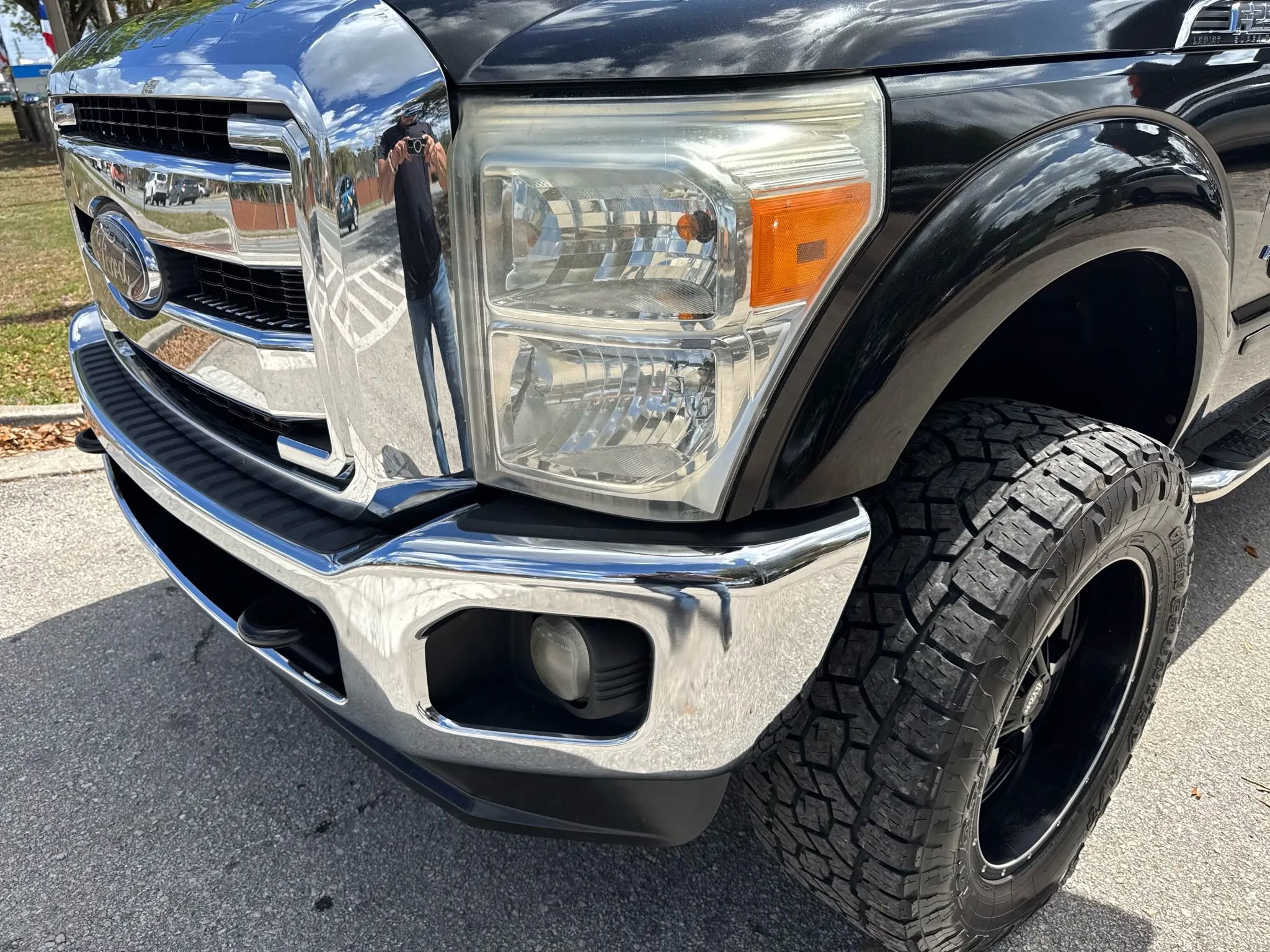 Used 2012 Ford F250 Lariat w/ Lariat Ultimate Pkg AWD/4WD image 4
