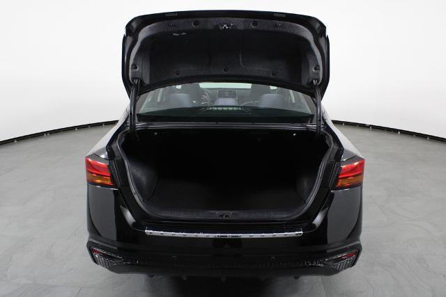 Certified 2022 Nissan Altima 2.5 SV FWD image 17