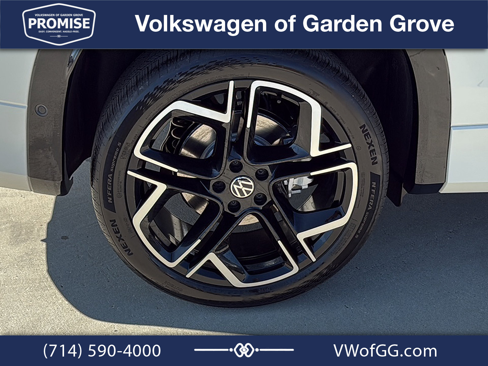 New 2026 Volkswagen Tiguan SEL R-Line AWD/4WD image 10