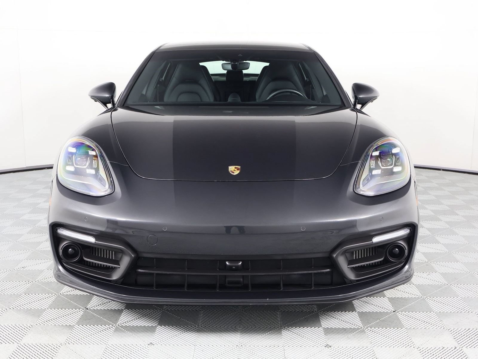 Certified 2023 Porsche Panamera Platinum Edition RWD image 10