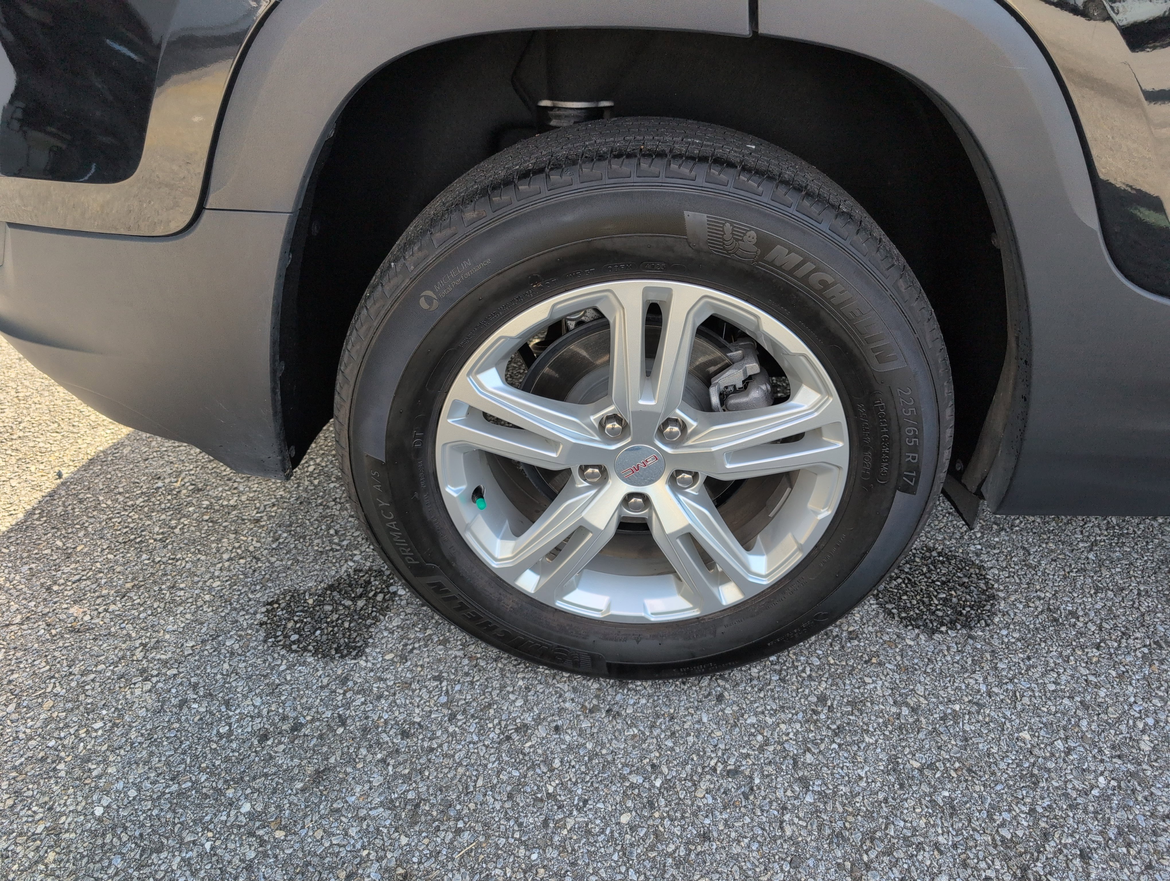 Used 2024 GMC Terrain SLE image 8