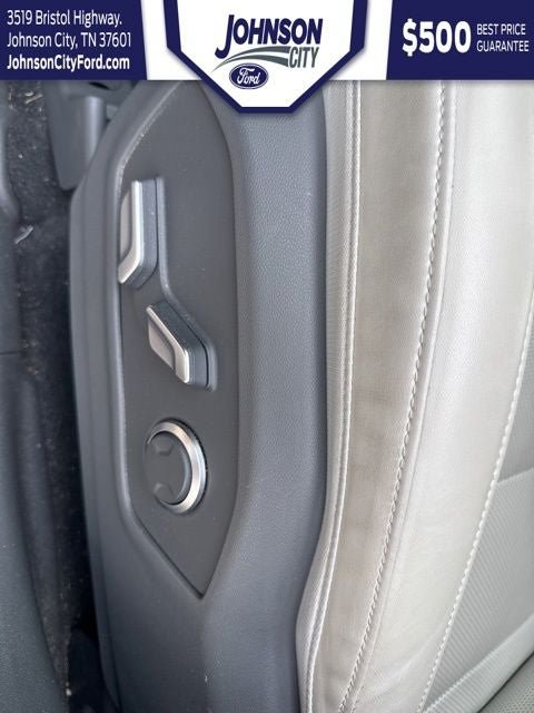 Used 2025 Hyundai Santa Fe SEL AWD/4WD image 19