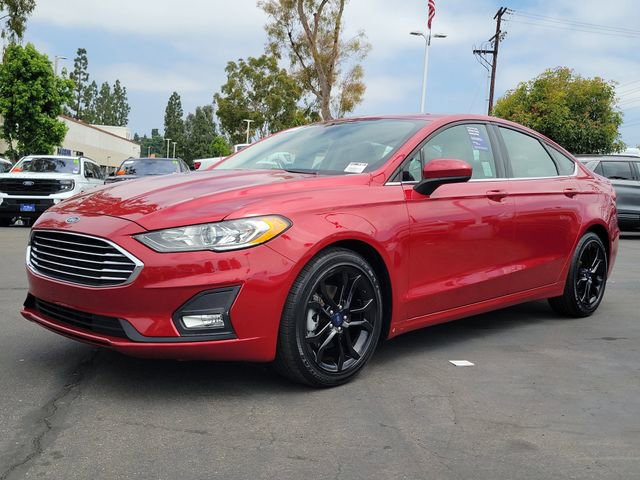 Certified 2020 Ford Fusion SE w/ Equipment Group 151A FWD image 28