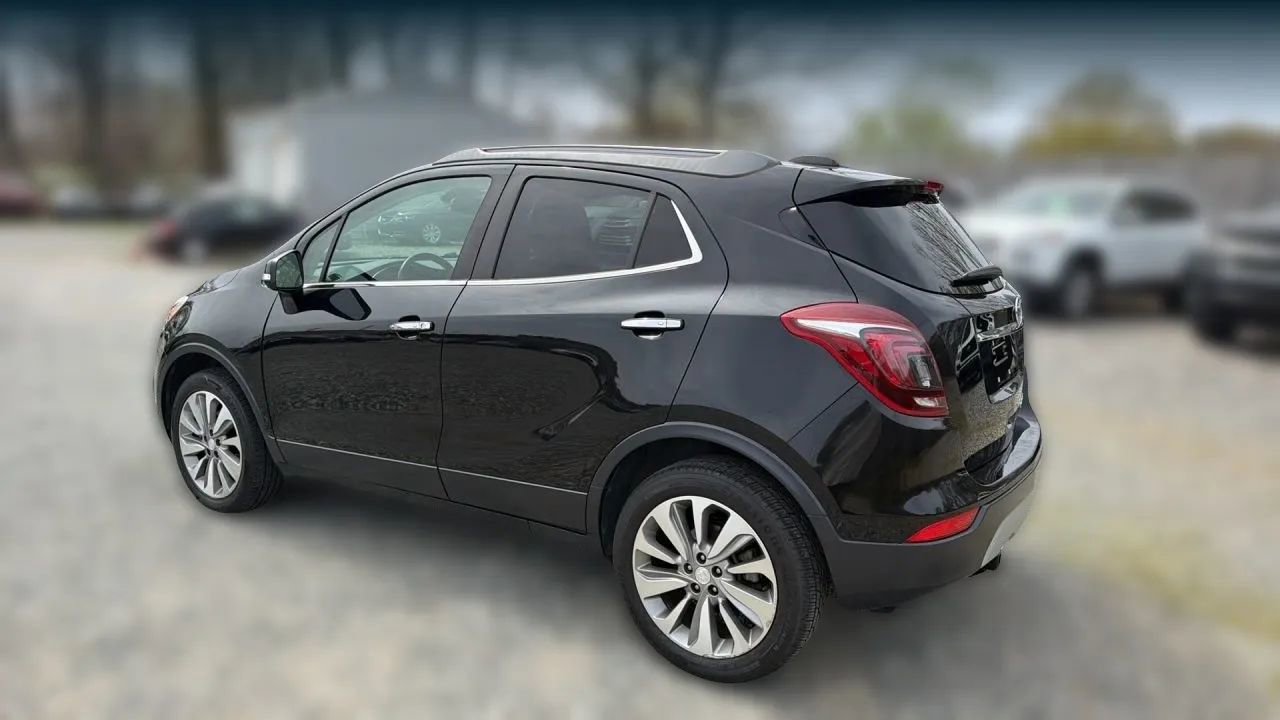 Used 2019 Buick Encore Preferred AWD/4WD image 5