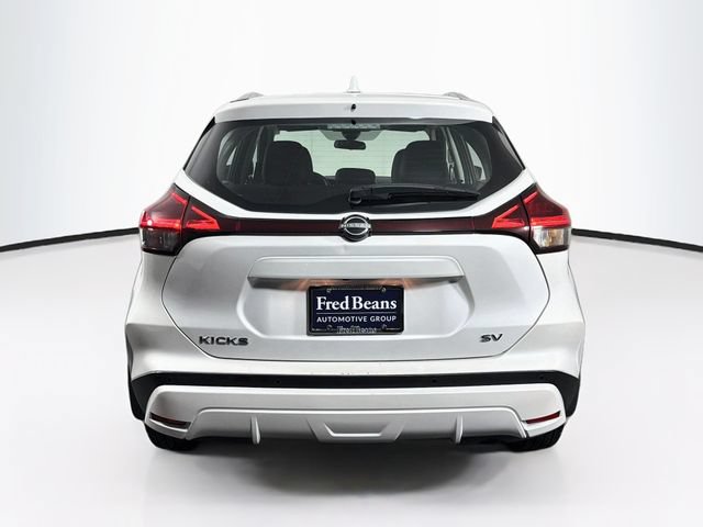 Certified 2023 Nissan Kicks SV FWD image 8