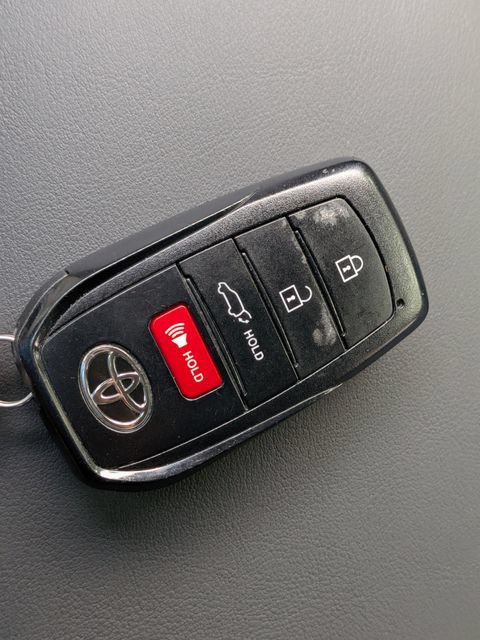 Used 2023 Toyota Corolla Cross AWD Hybrid w/ Convenience Package image 29