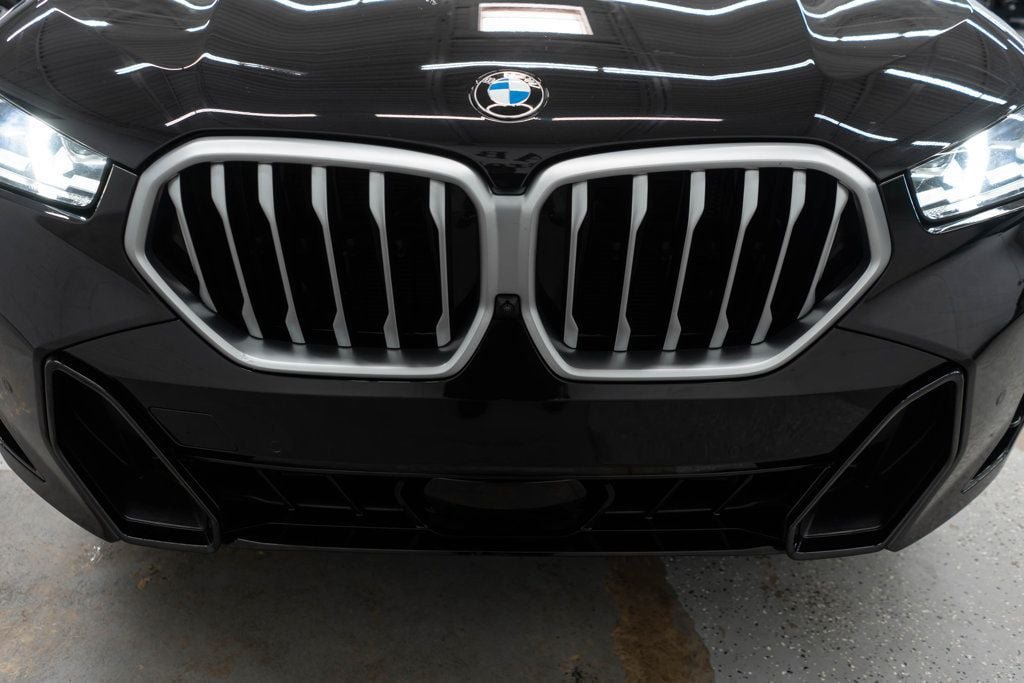 Used 2025 BMW X6 xDrive40i w/ Climate Comfort Package AWD/4WD image 49