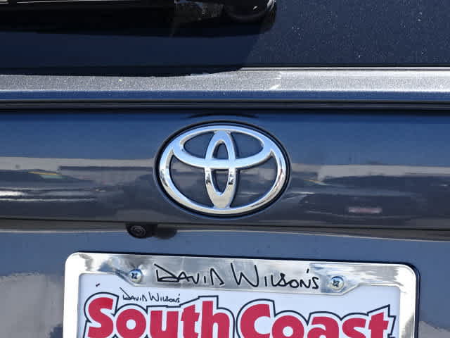Used 2024 Toyota RAV4 XLE FWD image 10