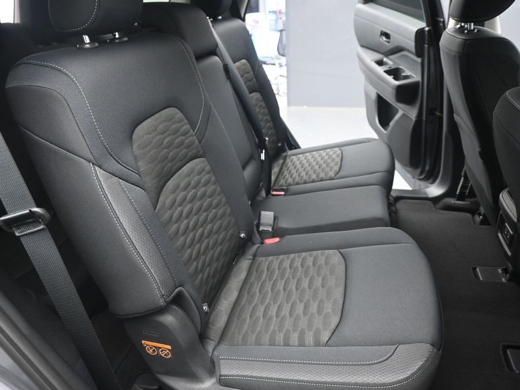 New 2026 Nissan Pathfinder SV image 18