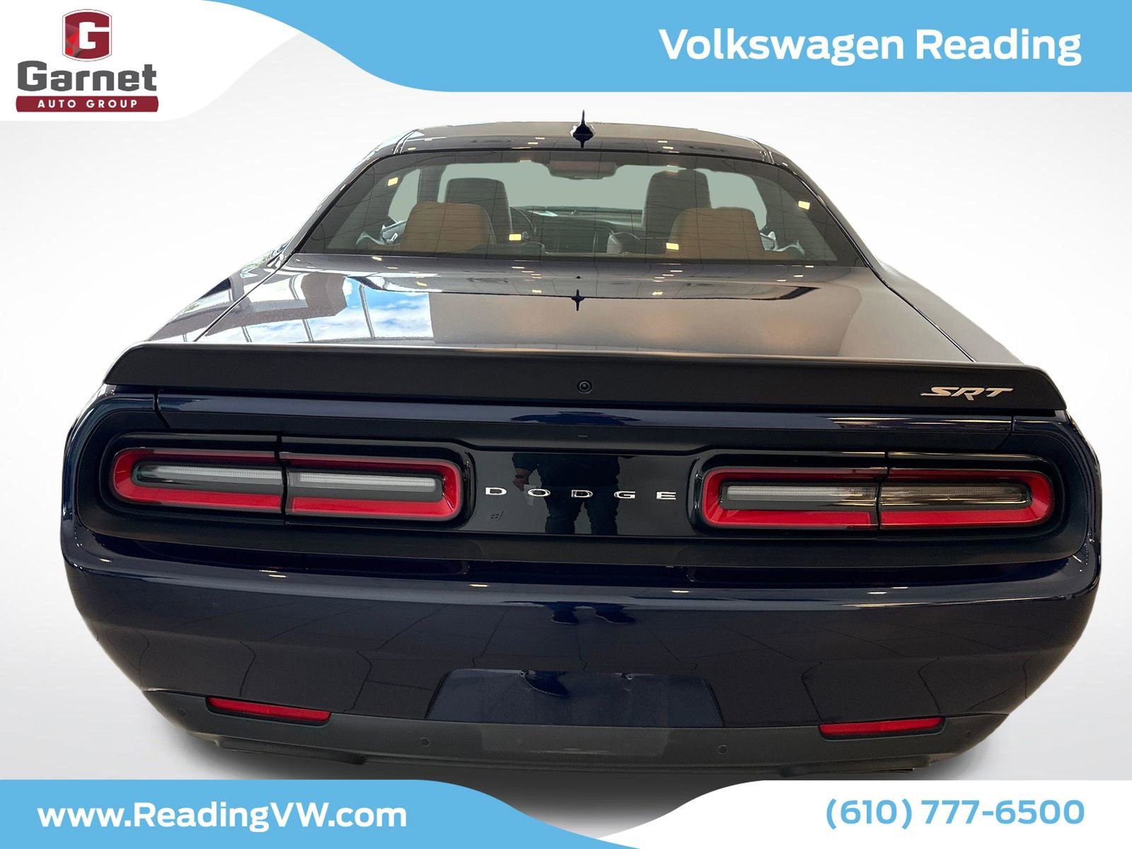 Used 2016 Dodge Challenger SRT Hellcat RWD image 4