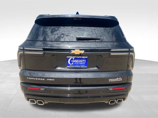 Used 2026 Chevrolet Traverse High Country w/ LPO, Floor Liner Package AWD/4WD video 5