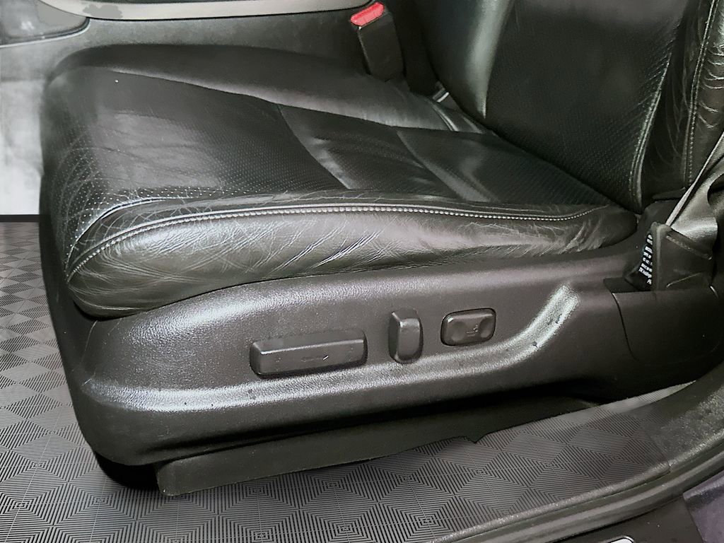 Used 2012 Acura TL w/ Technology Package image 19