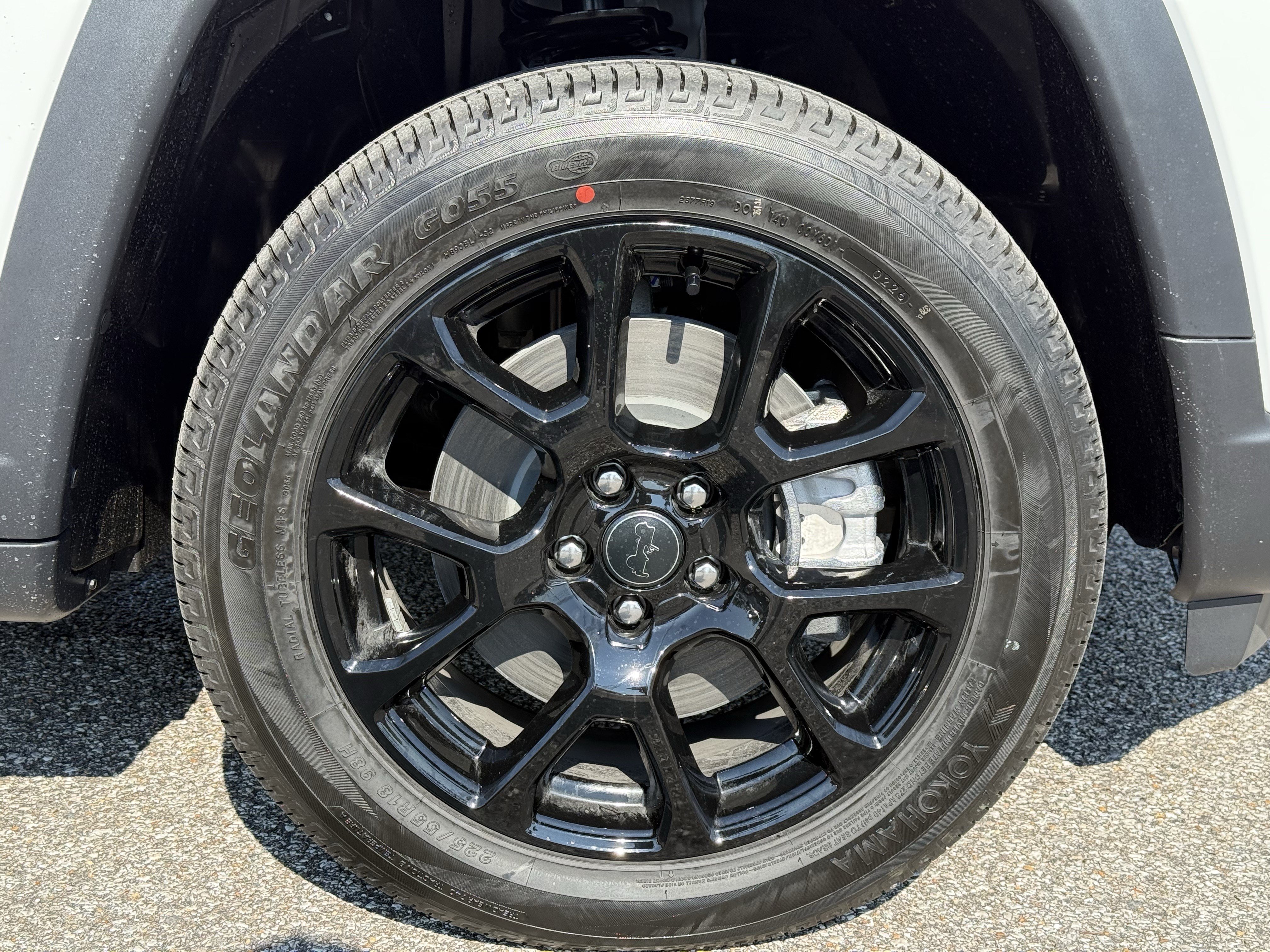 New 2026 Jeep Compass Latitude AWD/4WD image 13