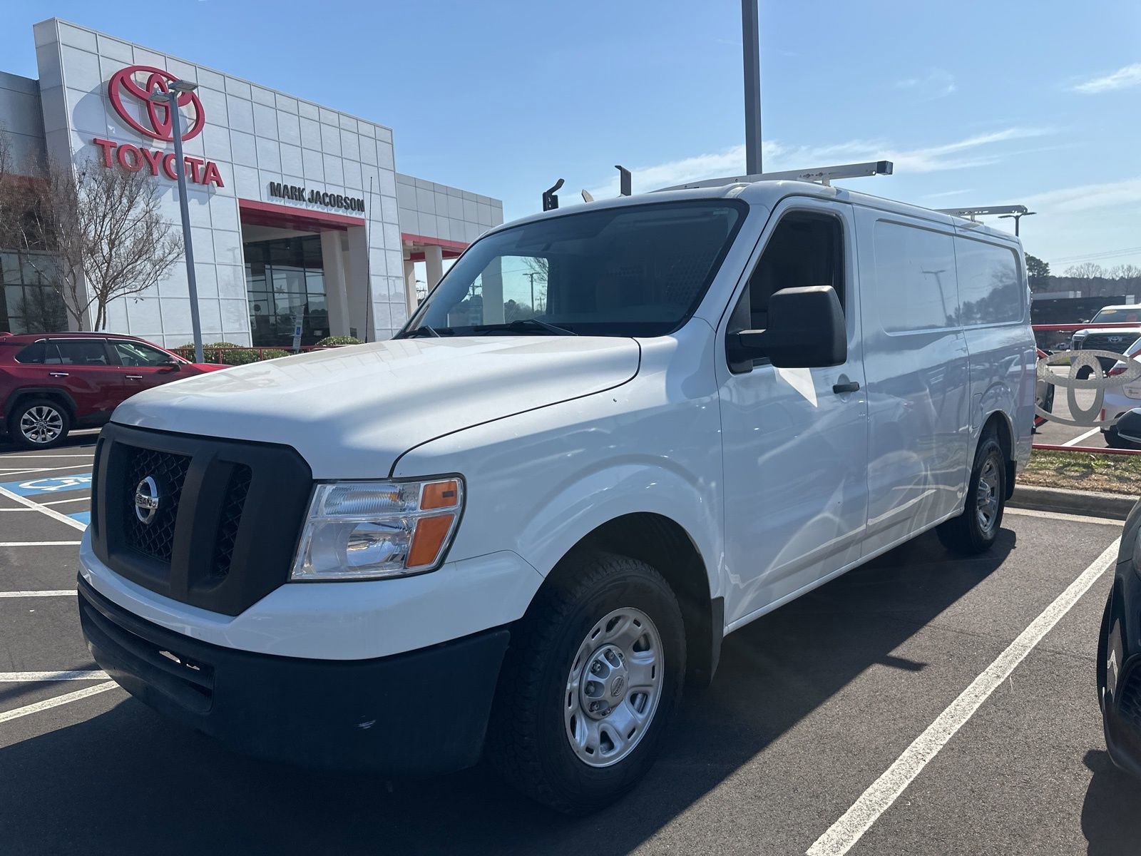 Used 2017 Nissan NV 2500 SV image 15