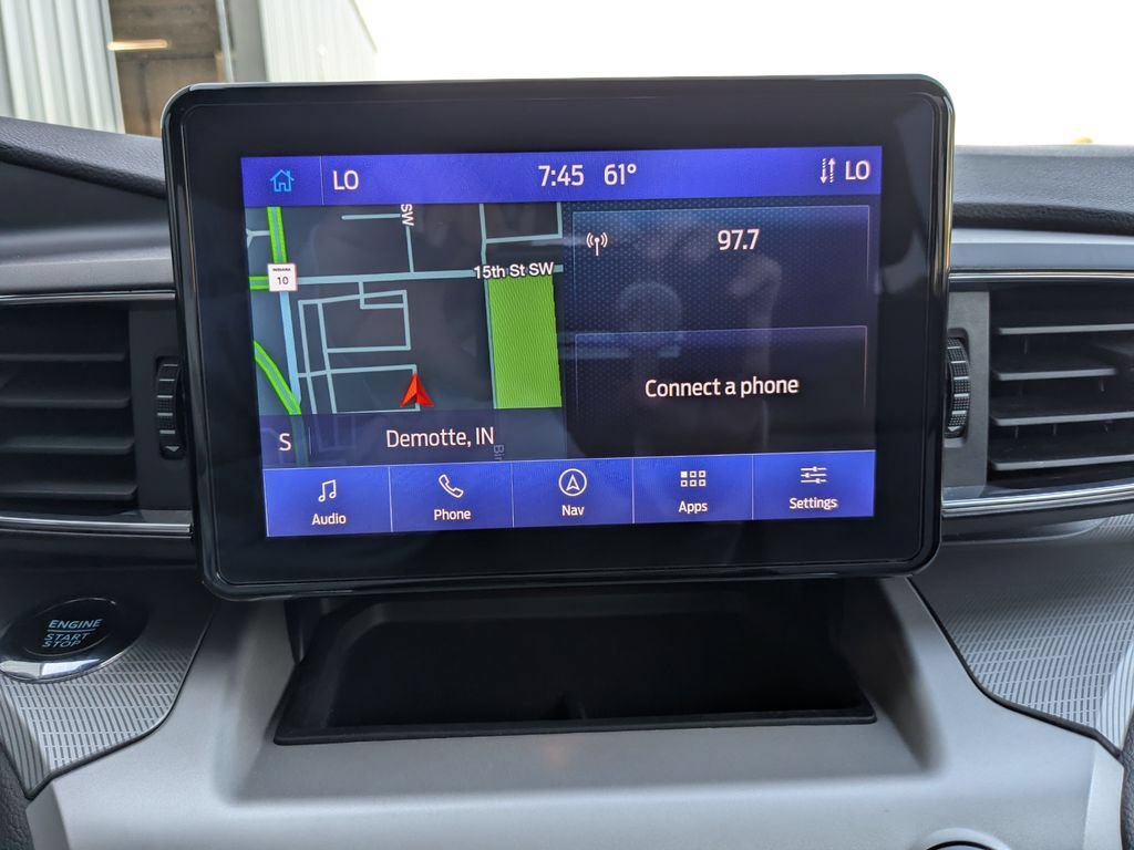 Used 2023 Ford Explorer XLT w/ Equipment Group 202A AWD/4WD image 17