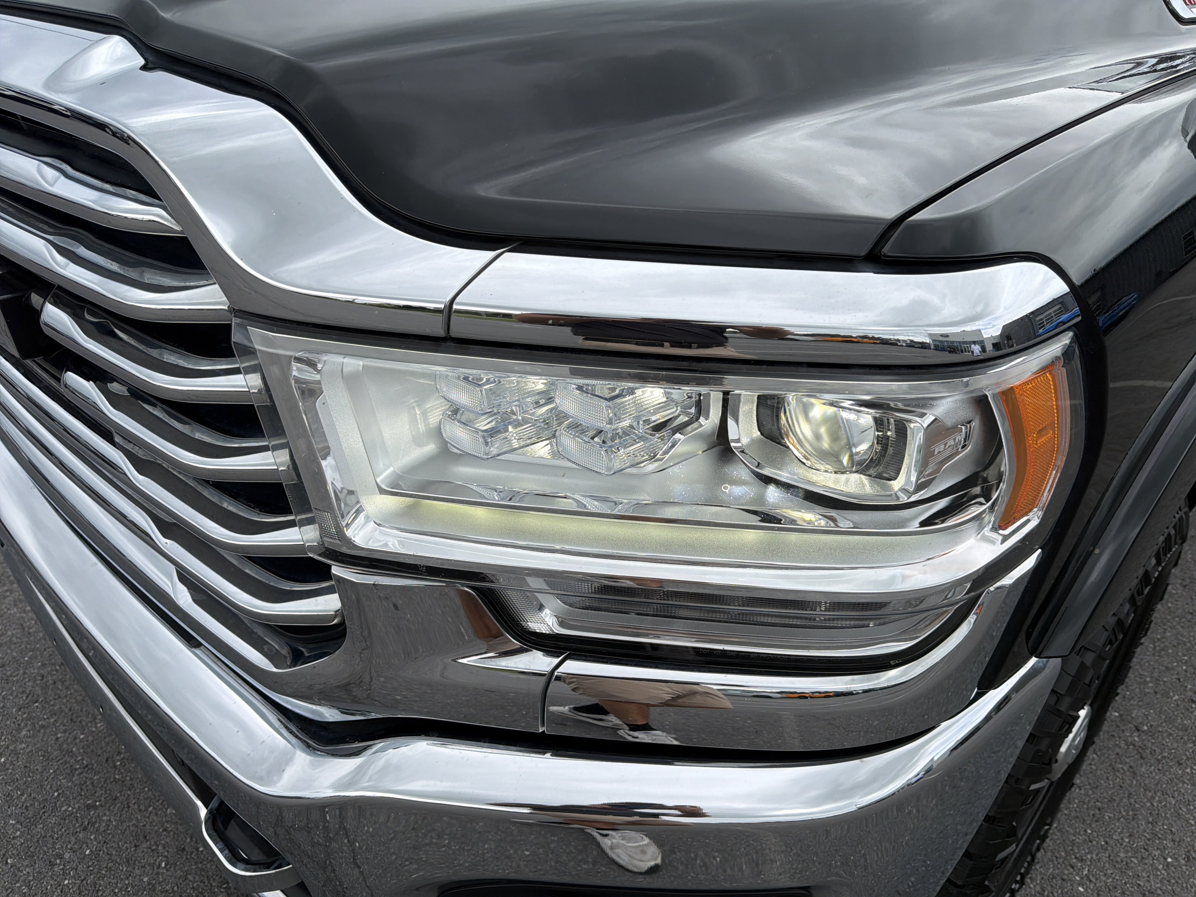 Used 2020 RAM 3500 Limited AWD/4WD image 10