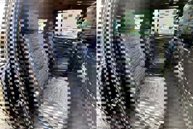 Used 2022 Cadillac Escalade ESV Sport Platinum w/ LPO, ONYX Package image 27