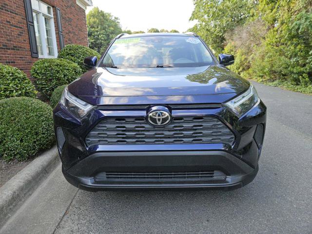 Used 2022 Toyota RAV4 XLE image 8