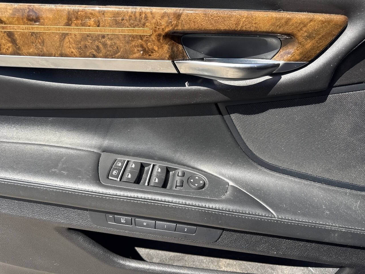 Used 2013 BMW 750Li xDrive AWD/4WD image 8