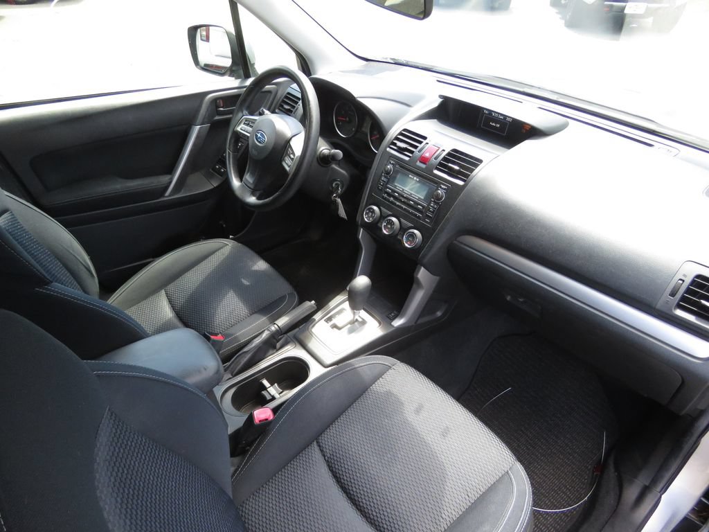 Used 2015 Subaru Forester 2.5i Premium w/ All-Weather Package AWD/4WD image 14