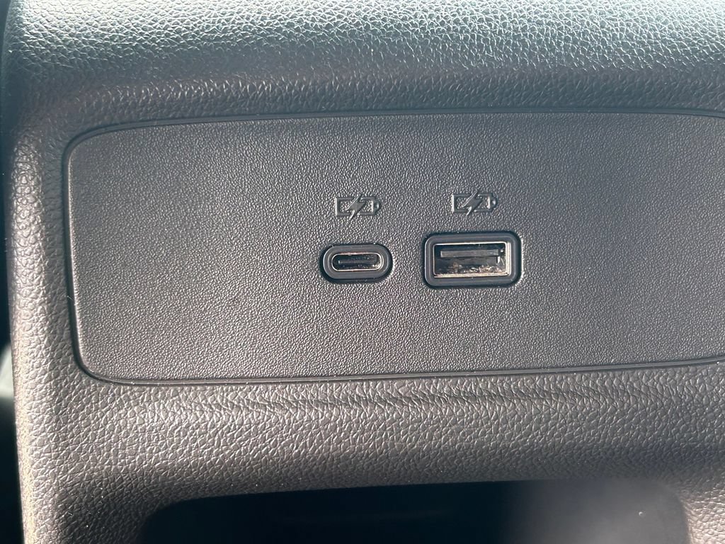 Used 2024 Buick Envista Preferred w/ Advanced Safety Package FWD image 20