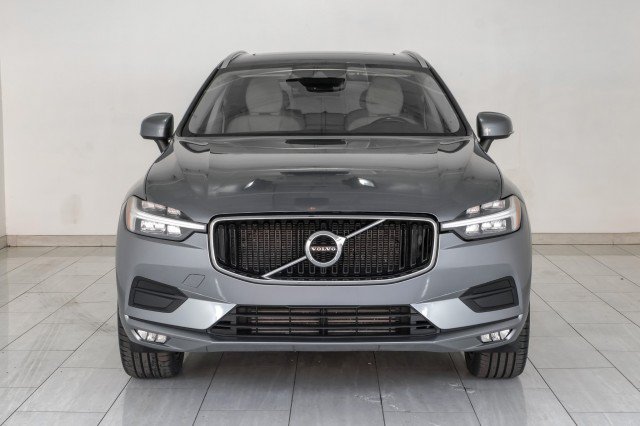 Used 2021 Volvo XC60 T5 Momentum w/ Protection Package Premier FWD image 3