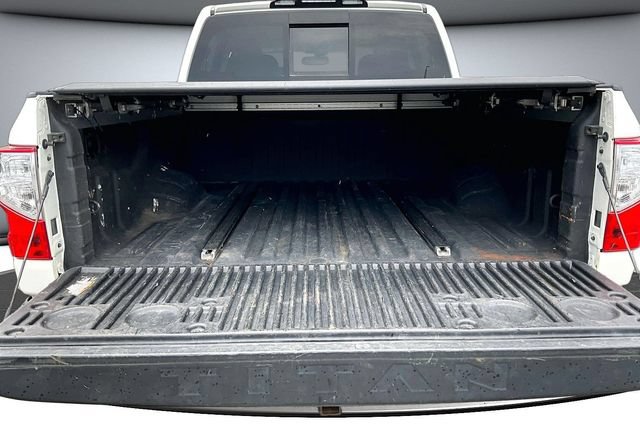 Used 2017 Nissan Titan Platinum Reserve AWD/4WD image 7