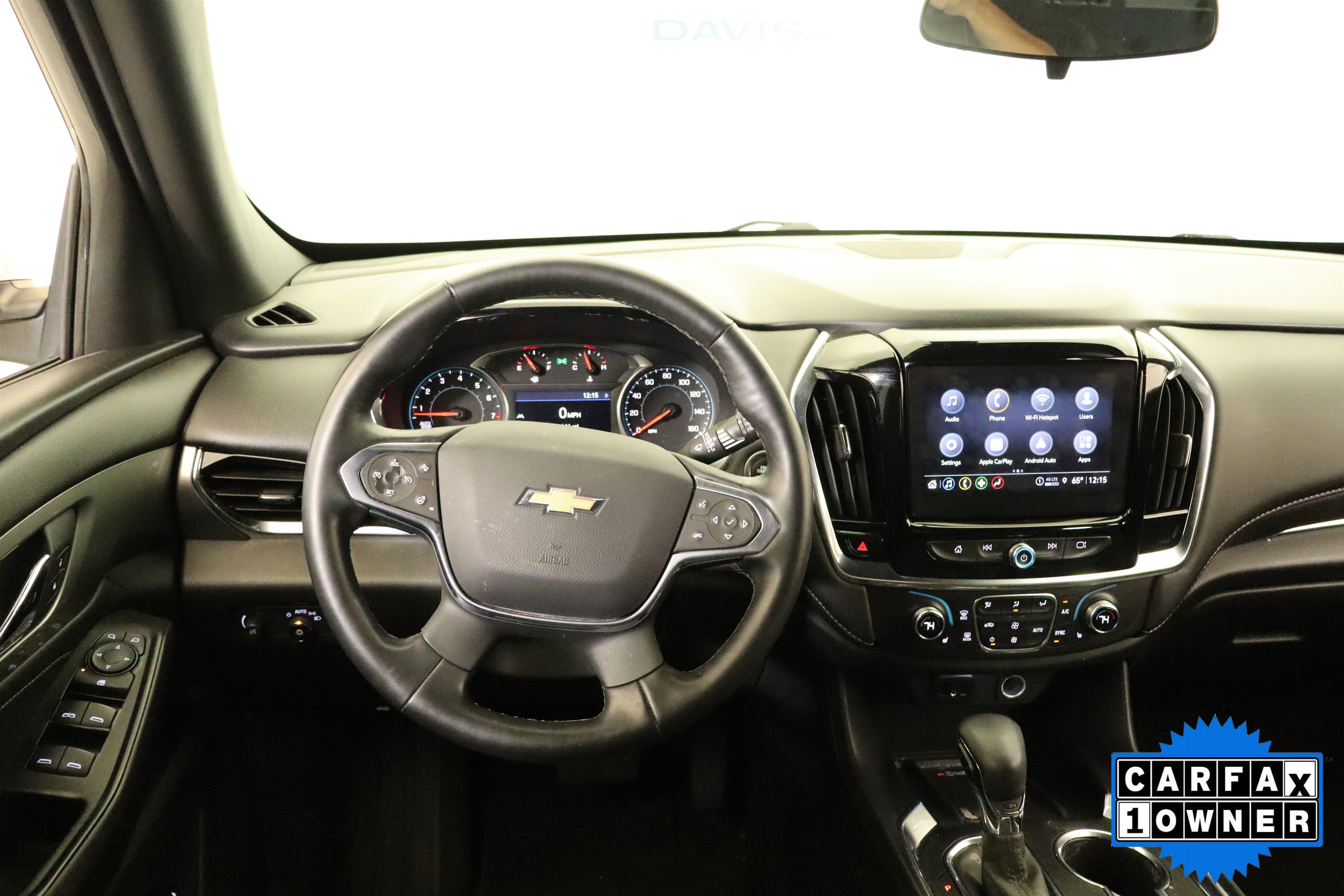 Used 2023 Chevrolet Traverse LT FWD image 17