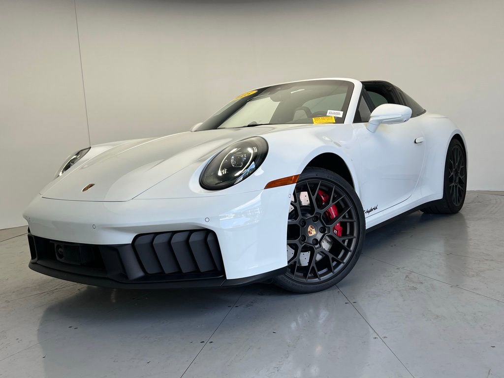Certified 2025 Porsche 911 Targa 4 GTS AWD/4WD image 1