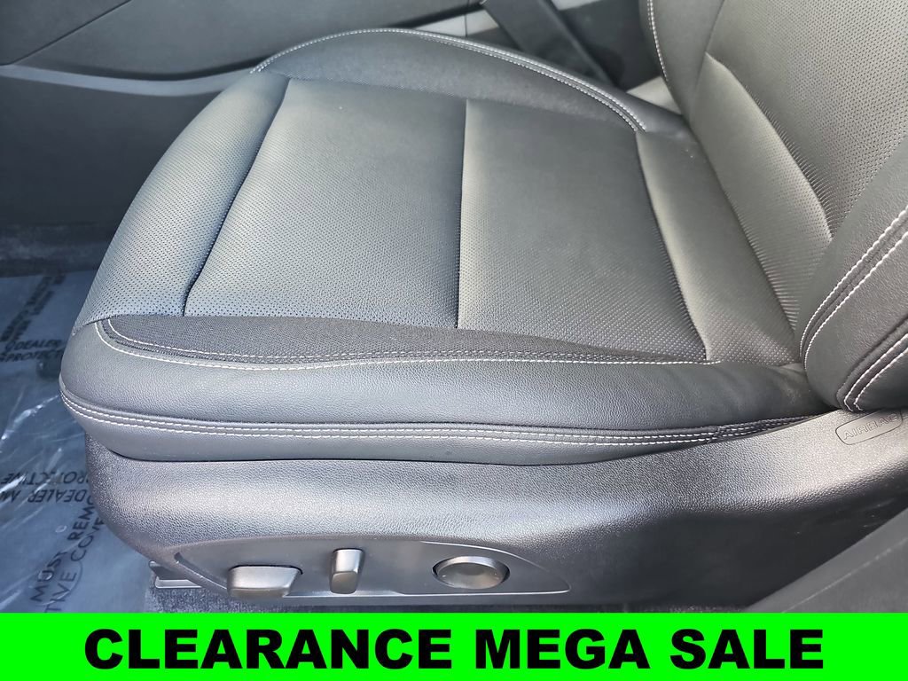 New 2024 Chevrolet Blazer EV LT image 29