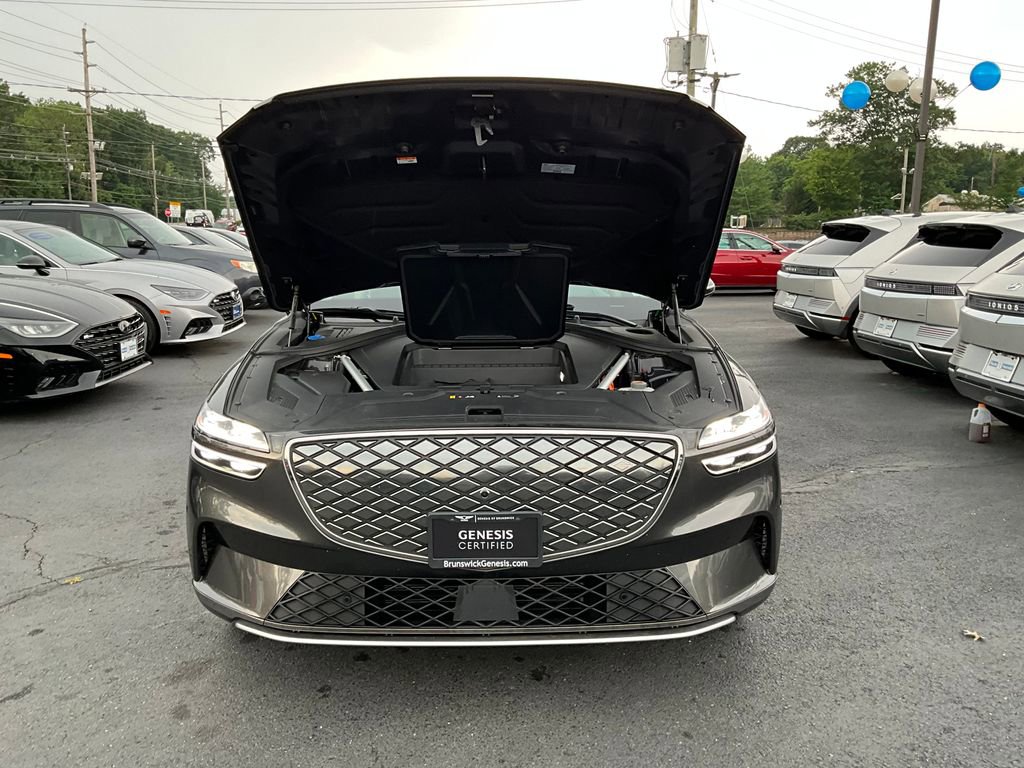 Used 2025 Genesis Electrified GV70 Advanced w/ Prestige Package image 11