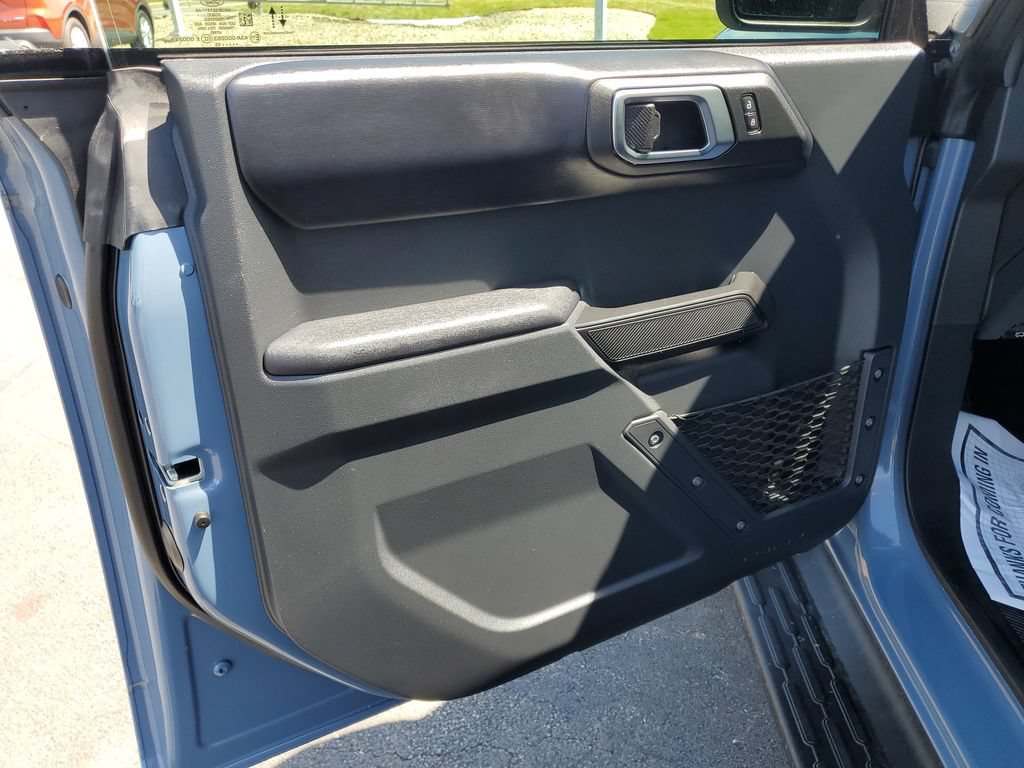 Certified 2025 Ford Bronco Outer Banks AWD/4WD image 17