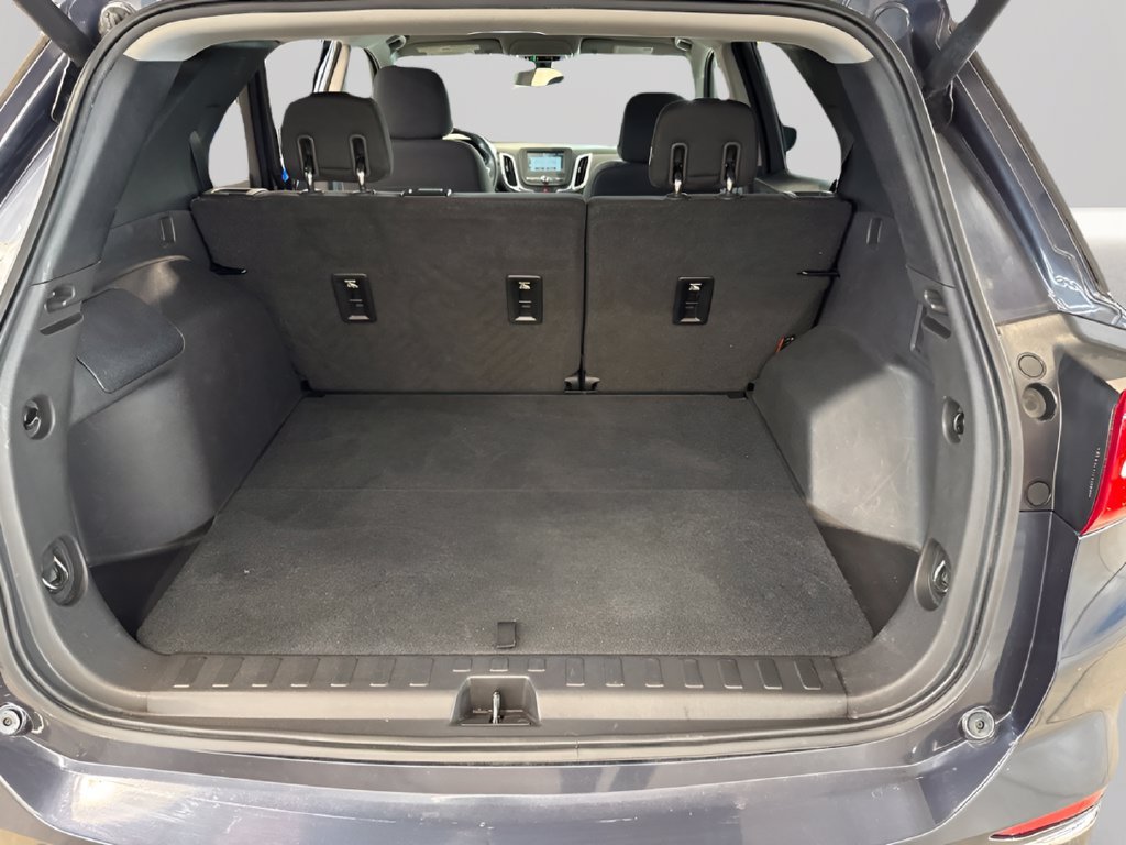 Used 2018 Chevrolet Equinox LT FWD image 14