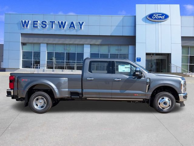 New 2026 Ford F350 Lariat w/ Lariat Ultimate Package image 3