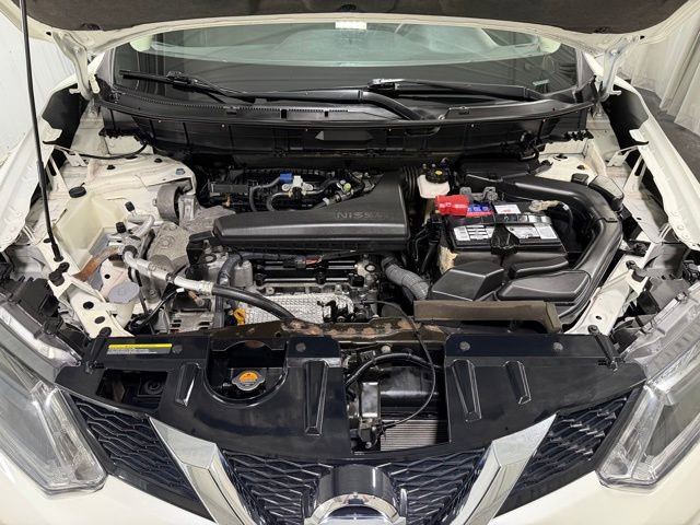 Used 2016 Nissan Rogue SV AWD/4WD image 24