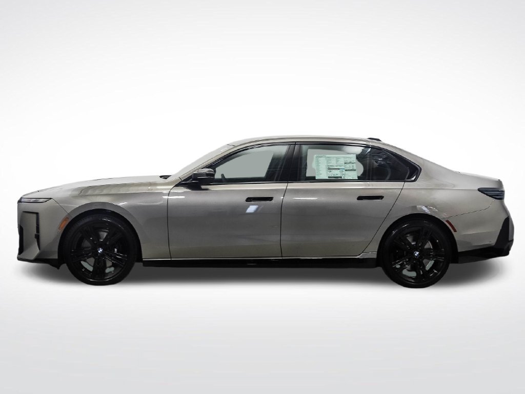 New 2027 BMW 740i xDrive w/ Executive Package AWD/4WD image 2