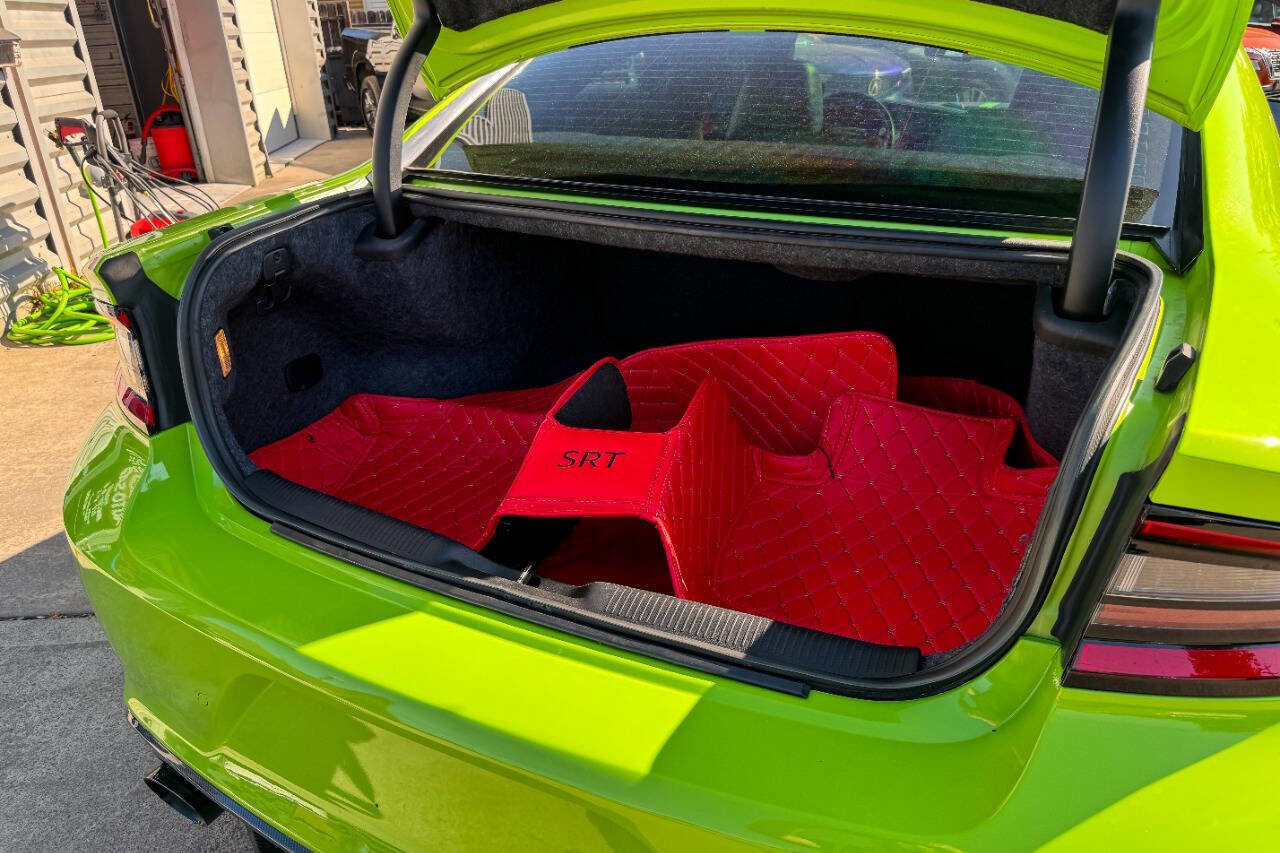 Used 2019 Dodge Charger SRT Hellcat w/ Harman/Kardon Audio Group image 21