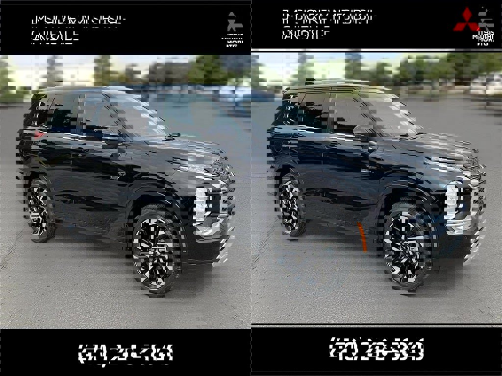 New 2025 Mitsubishi Outlander SE image 1