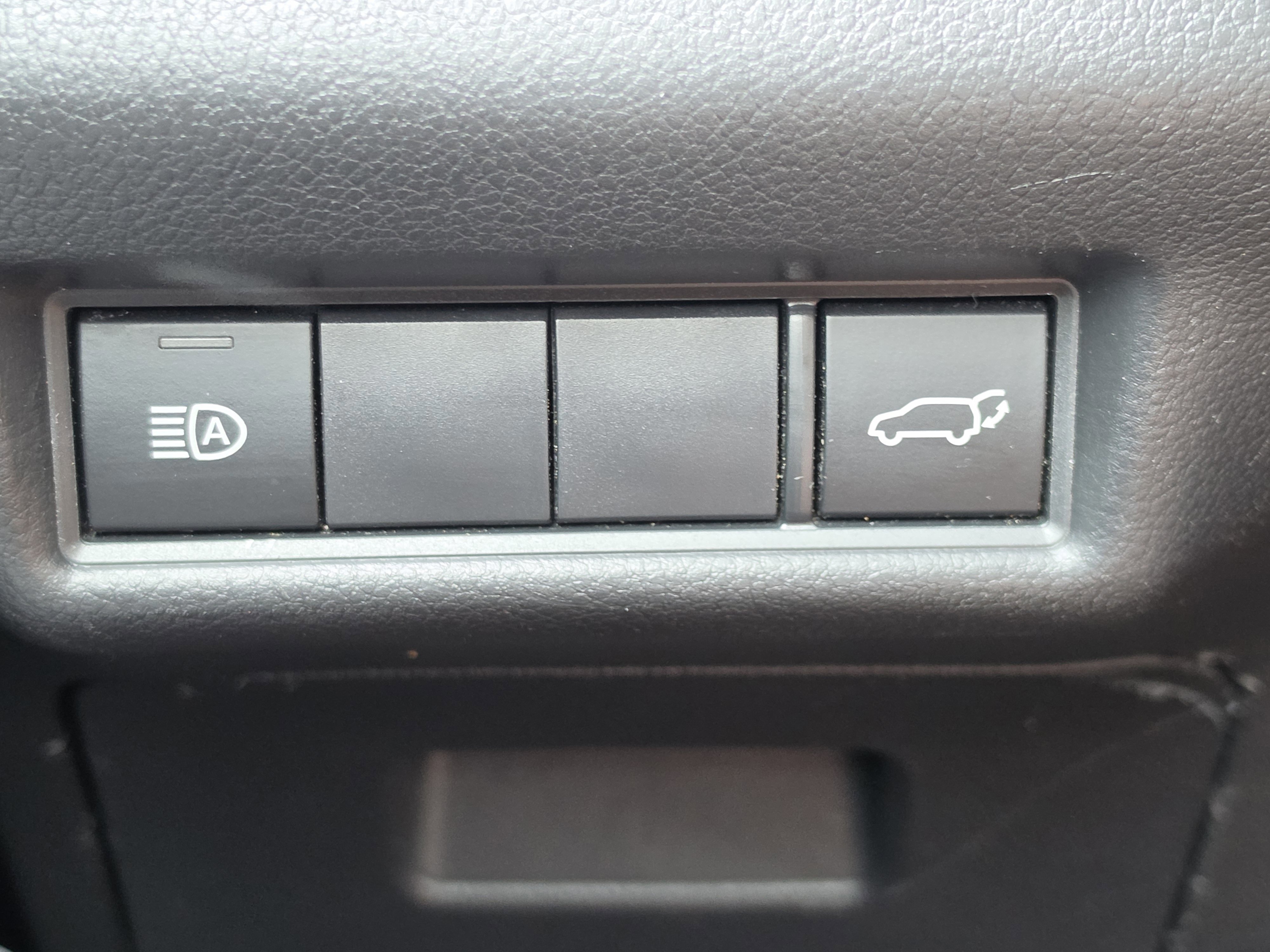 Certified 2024 Toyota Grand Highlander XLE FWD image 17