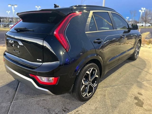 Used 2023 Kia Niro EX Touring image 8