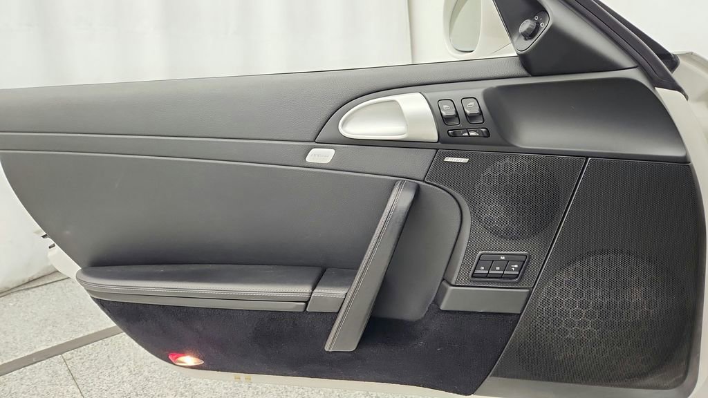 Used 2012 Porsche 911 Carrera GTS image 19