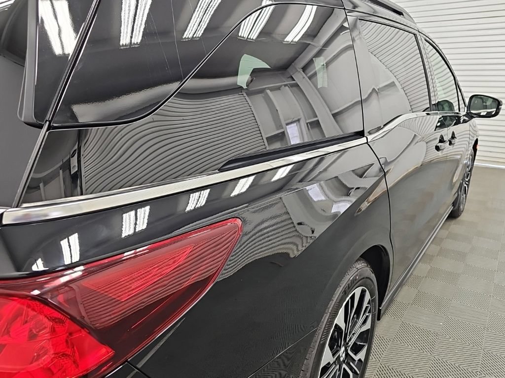 New 2026 Honda Odyssey Elite image 9