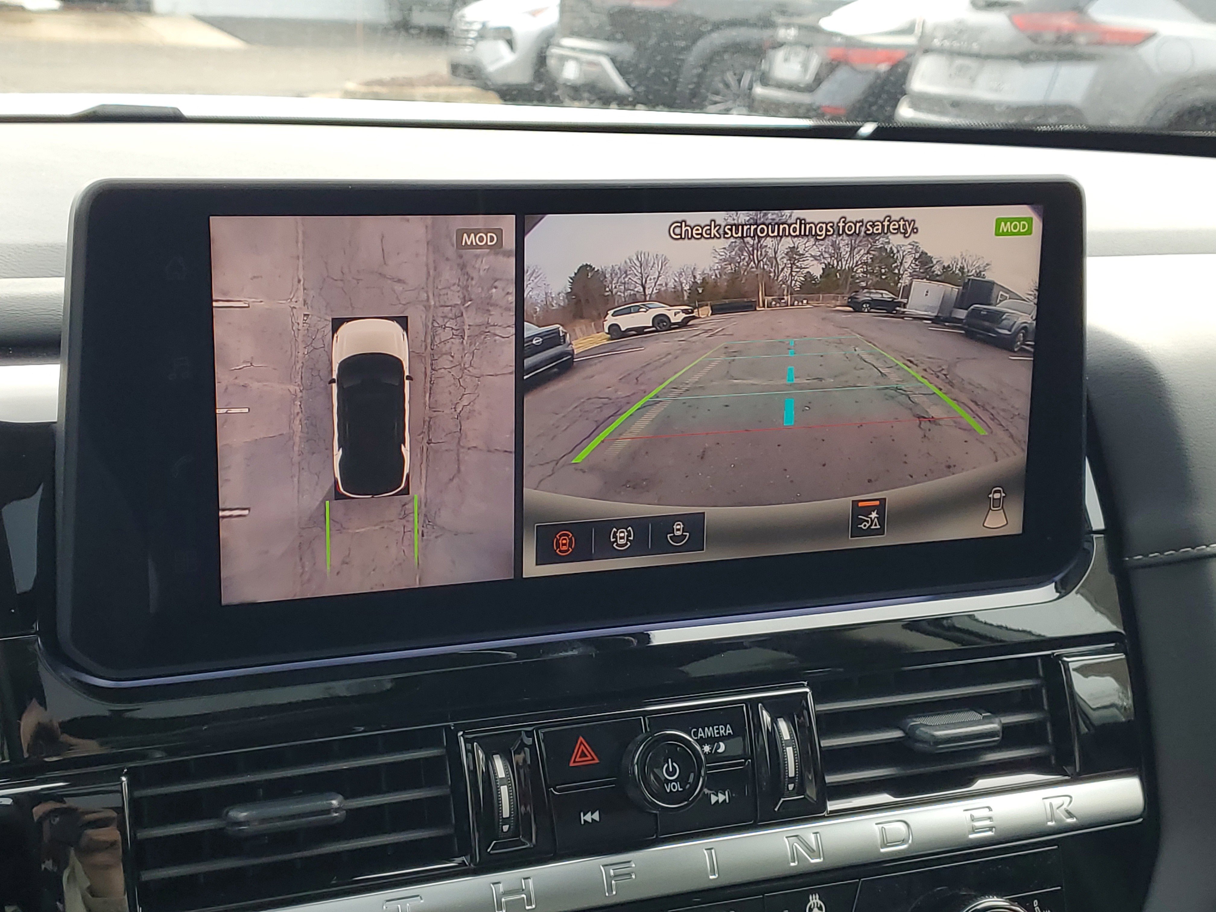 New 2026 Nissan Pathfinder SL w/ SL Premium Package image 16