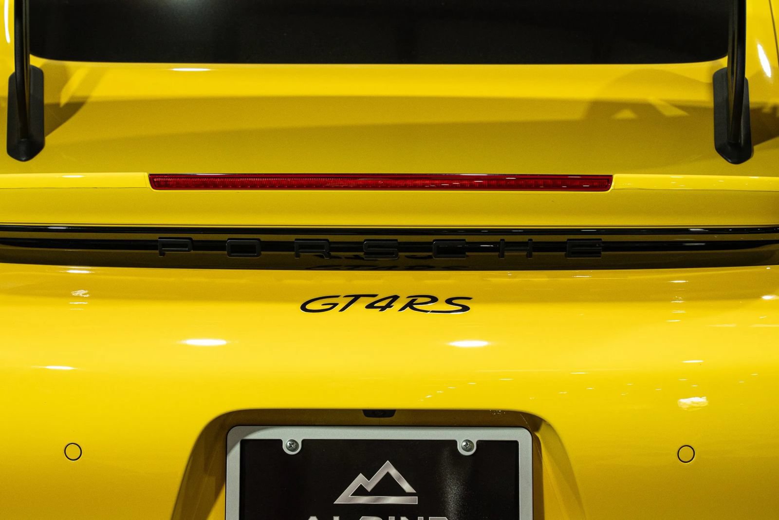 Used 2023 Porsche 718 Cayman GT4 RS w/ Weissach Package RWD image 7