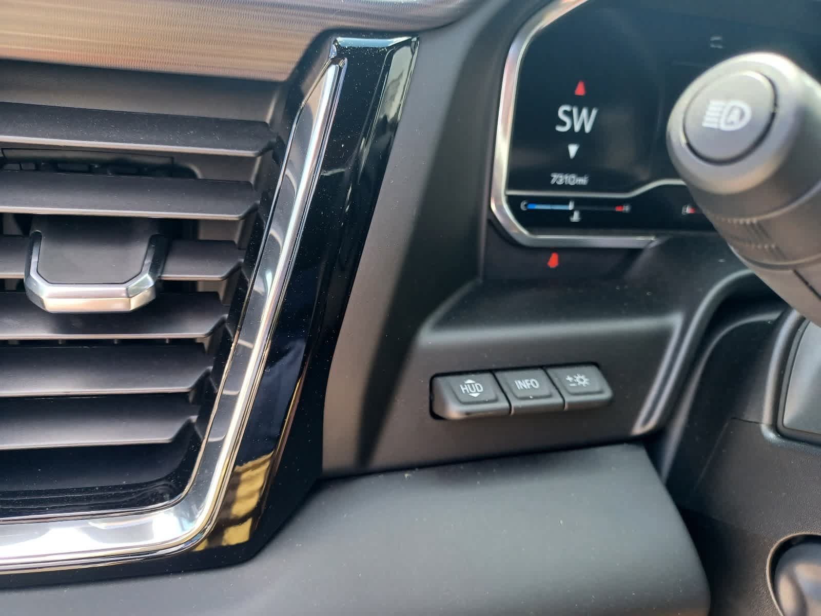 Used 2024 GMC Sierra 1500 Denali Ultimate AWD/4WD image 19