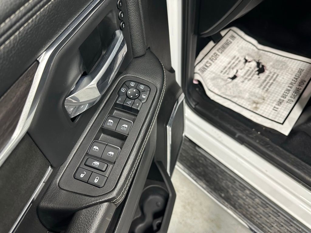 Used 2025 RAM 2500 Laramie image 9