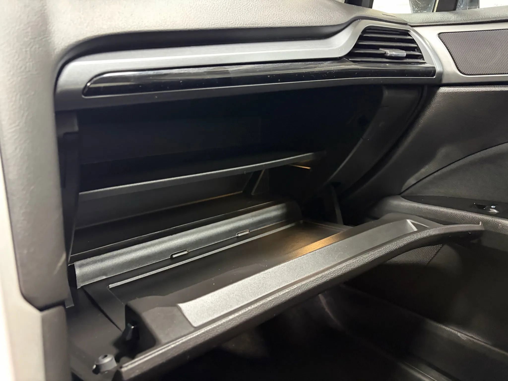 Used 2013 Ford Fusion SE image 43