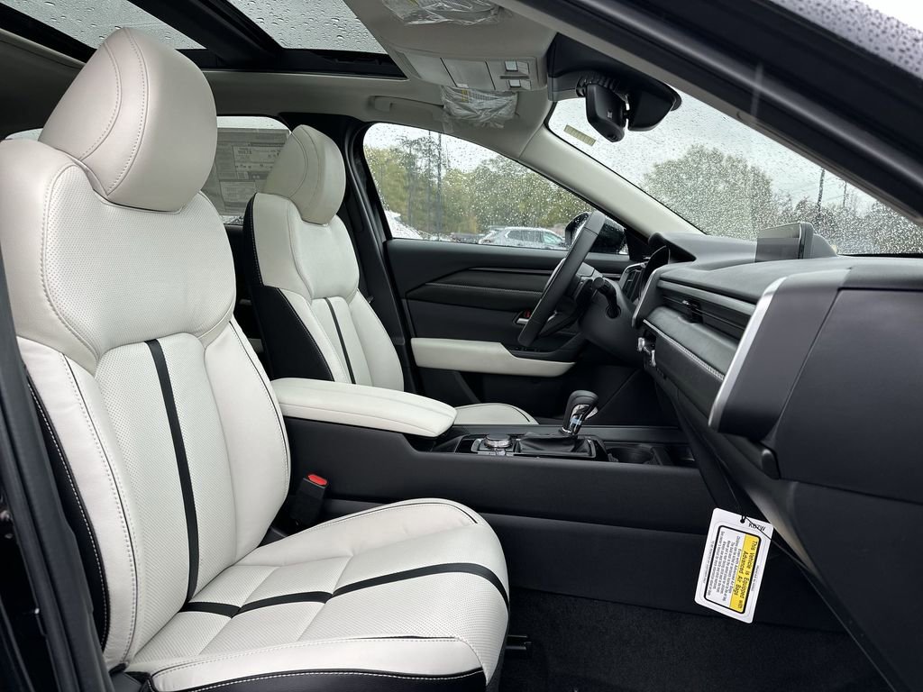 New 2026 MAZDA CX-50 AWD 2.5 S w/ Weather Package image 25