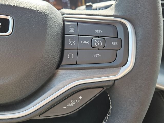 New 2025 Jeep Wagoneer Series II w/ Convenience Group I image 23